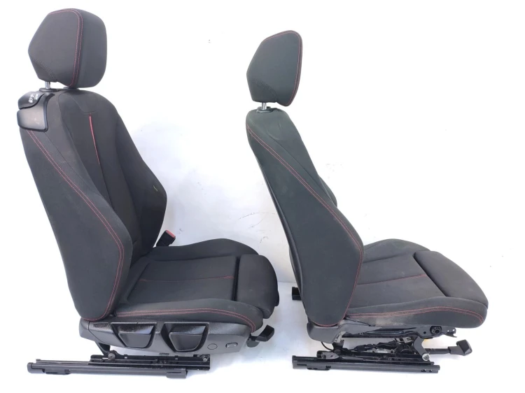 FOTELE KOMPLET BMW F22 (2014-2017) 2.0 D 150KM