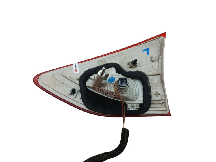 LAMPA LEWY TYŁ W KLAPE FORD KUGA MK2 (2012-2016) 2.0 TDCI 140KM
