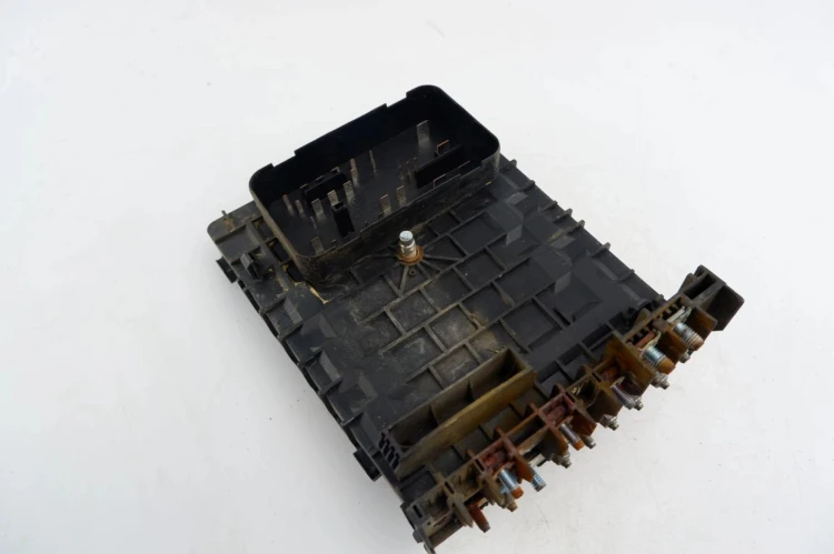 ZESTAW STARTOWY VOLKSWAGEN JETTA (2005-2011) 2.0 TDI 03G906021FN