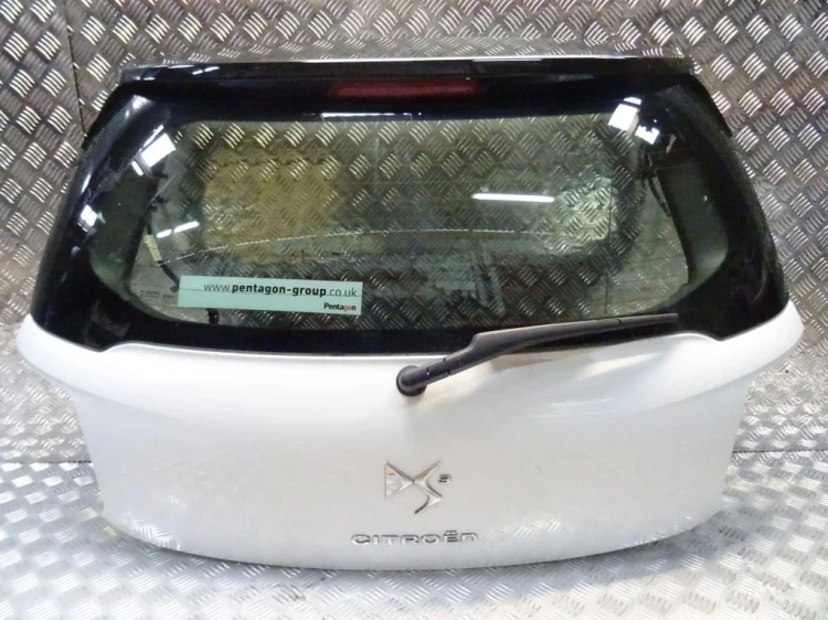KLAPA BAGAŻNIKA CITROEN DS3