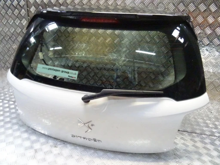 KLAPA BAGAŻNIKA CITROEN DS3