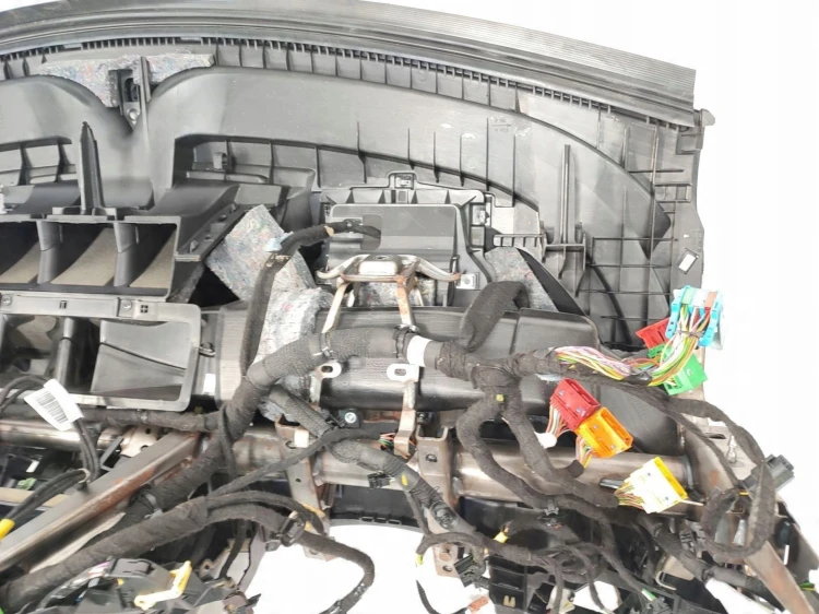 DESKA ROZDZIELCZA CITROEN DS5 LIFT (2015-2018) 2.0 BlueHDI 180KM