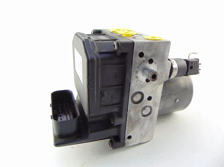POMPA ABS FIAT STILO 1.9 JTD 0265950103