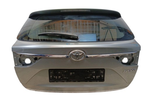 KLAPA BAGAŻNIKA TOYOTA AVENSIS T27 LIFT (2015-2018) 1.8 VVT-I 147KM
