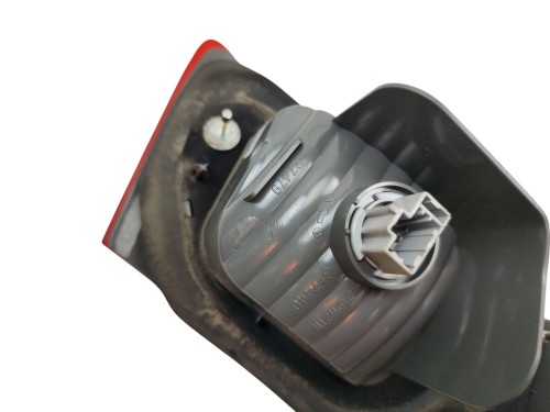 LAMPA PRAWY TYŁ W KLAPE HONDA ACCORD VIII (2008-2010) 2.2 I-DTEC 150KM P747