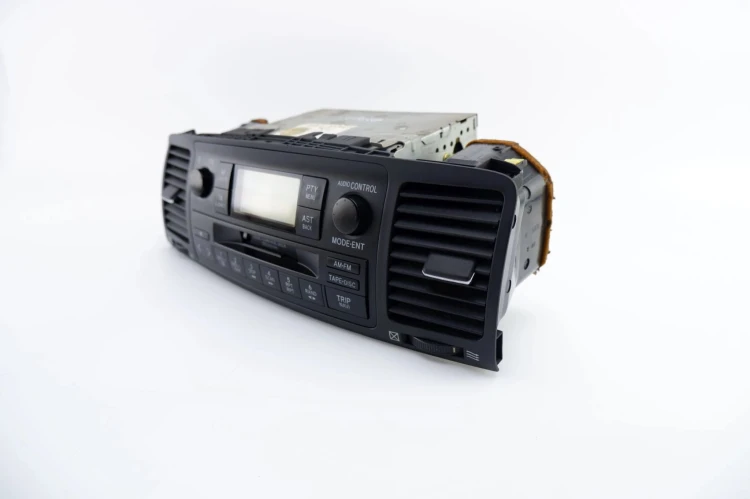 RADIO TOYOTA COROLLA E12 1.8 16V 86120-02250