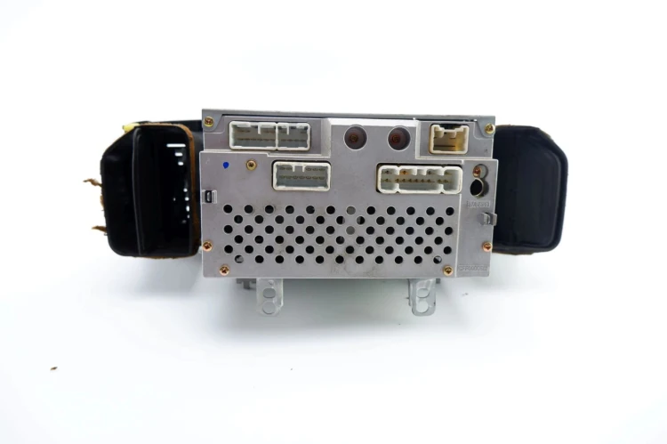 RADIO TOYOTA COROLLA E12 1.8 16V 86120-02250