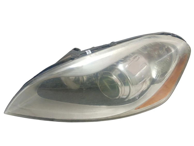 LAMPA LEWY PRZÓD VOLVO XC60 I (2008-2013) 2.4 D5 205KM 30763135