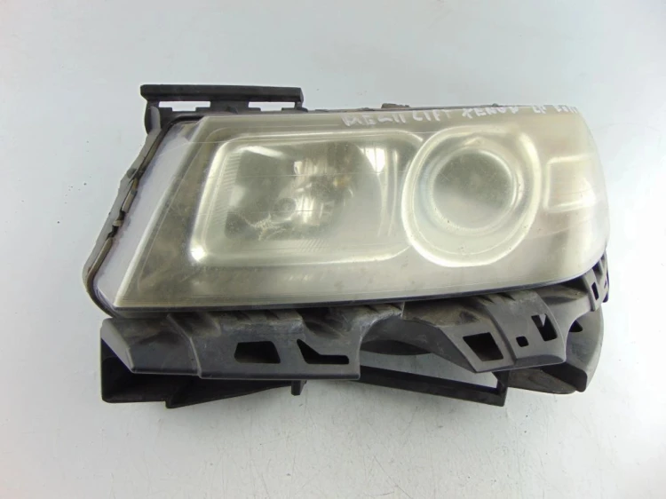 LAMPA LEWY PRZÓD RENAULT MEGANE II LIFT (2005-2008) 2.0 DCI