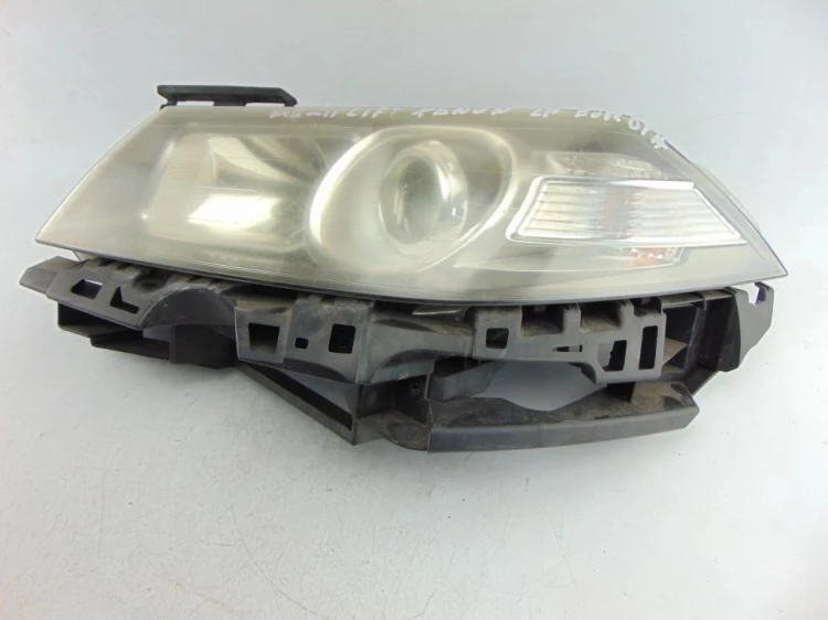 LAMPA LEWY PRZÓD RENAULT MEGANE II LIFT (2005-2008) 2.0 DCI