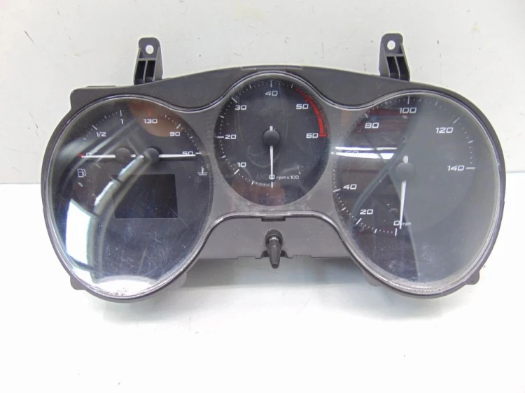 ZESTAW STARTOWY SEAT LEON II LIFT (2009-2012) 1.9 TDI 03G906021SC 028101442
