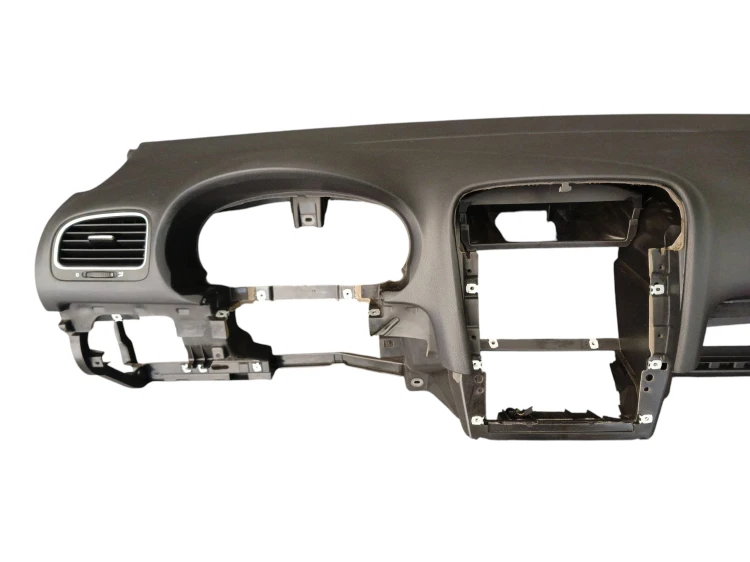 DESKA ROZDZIELCZA VOLKSWAGEN GOLF VI (2008-2014) 1.6 TDI 90KM