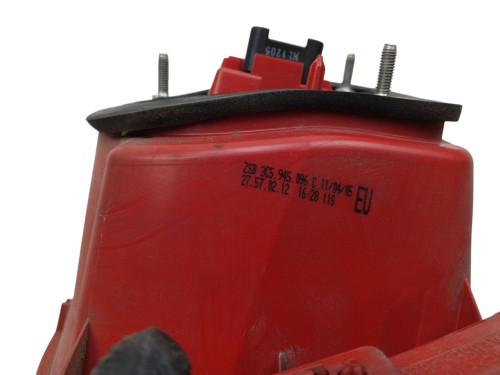 LAMPA PRAWY TYŁ VOLKSWAGEN PASSAT B6 (2005-2010) 2.0 TDI 140KM 3C5945096C