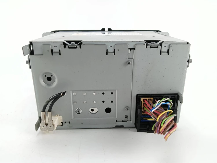 RADIO VOLKSWAGEN GOLF VI (2008-2016) 1.6 TDI 90KM 1K0035186AN