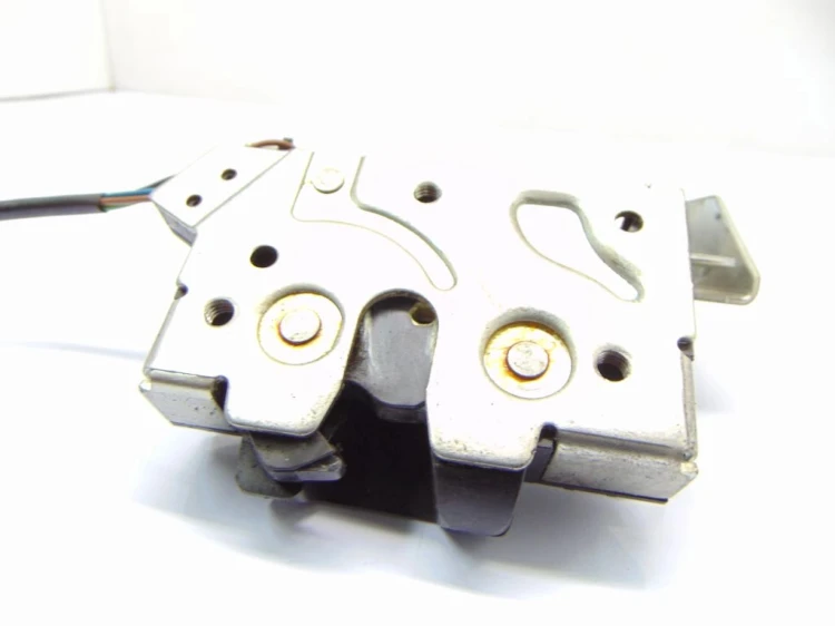 ZAMEK KLAPY BAGAŻNIKA FORD Mondeo Mk III LIFT(2005-2007) 2.0 TDCi (130HP)