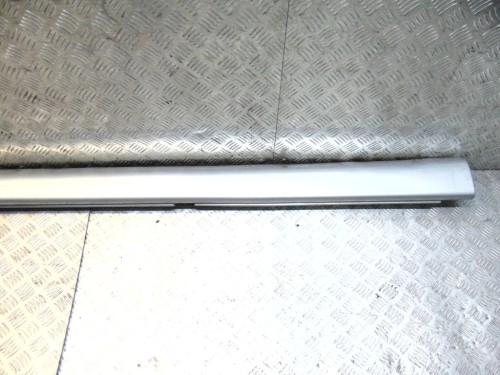 LISTWA PROGOWA PRAWA JAGUAR X-TYPE 2.2 D