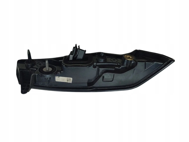 LAMPA LEWY TYŁ W KLAPE CITROEN C4 III e-C4 (2020-) EV 136 136KM 9831120680