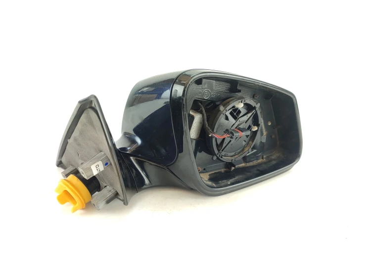 LUSTERKO PRAWE BMW 6 F13 (2010-2014) 3.0 D 313KM 021016