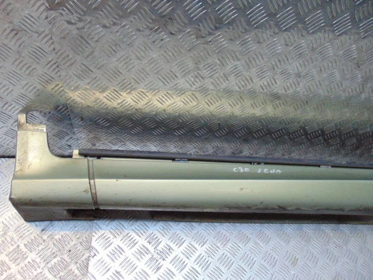 LISTWA PROGOWA LEWA VOLVO C30 (2006-2010) 1.8