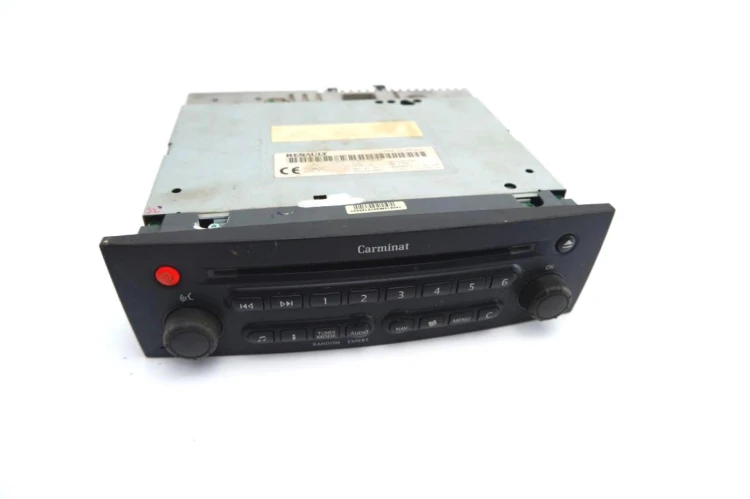 RADIO CD RENAULT SCENIC II (2003-2005) 1.9 DCI 8200300852