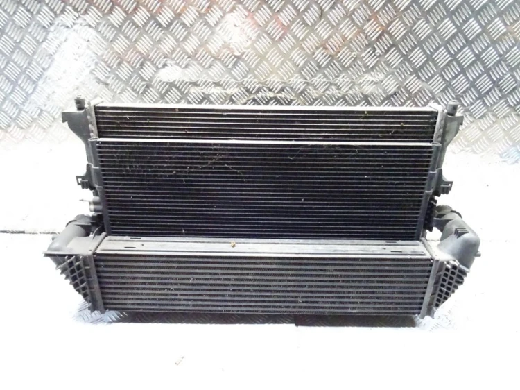 CHŁODNICE KOMPLET RENAULT LAGUNA II LIFT (2005-2007)