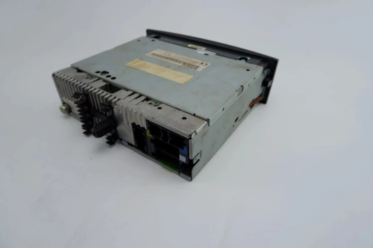 RADIO CD RENAULT SCENIC II (2003-2005) 1.9 DCI 8200300852
