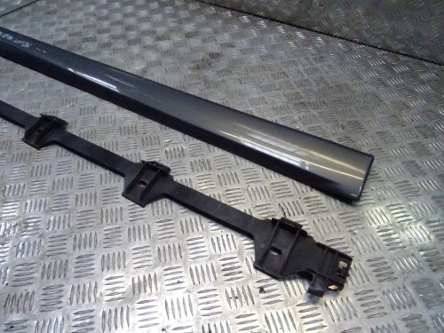 LISTWA PROGOWA PRAWA RENAULT MEGANE II LIFT GT