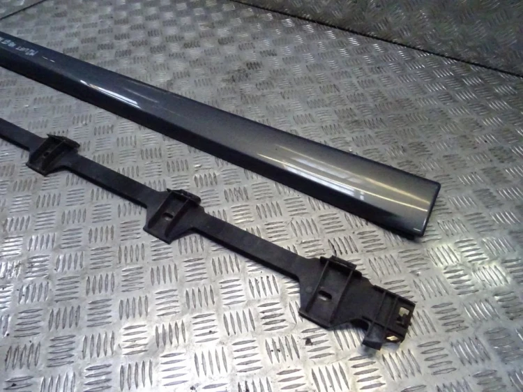 LISTWA PROGOWA PRAWA RENAULT MEGANE II LIFT GT