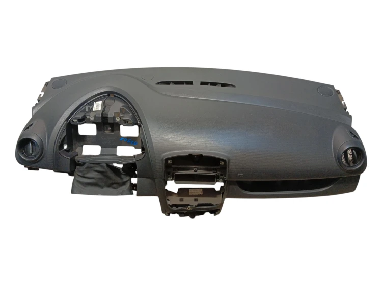 DESKA ROZDZIELCZA RENAULT CLIO IV (2012-2016) 1.5 DCI 90KM 682001858R
