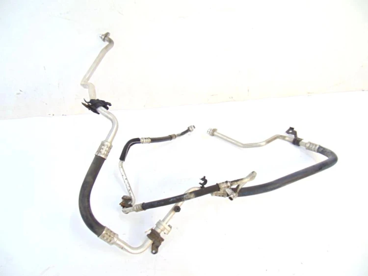 PRZEWODY KLIMATYZACJI RENAULT MEGANE III (2008-2011) 1.4 TCE 130KM