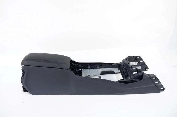 TUNEL ŚRODKOWY PODŁOKIETNIK BMW F40 (2019-) 1.5 D 116KM