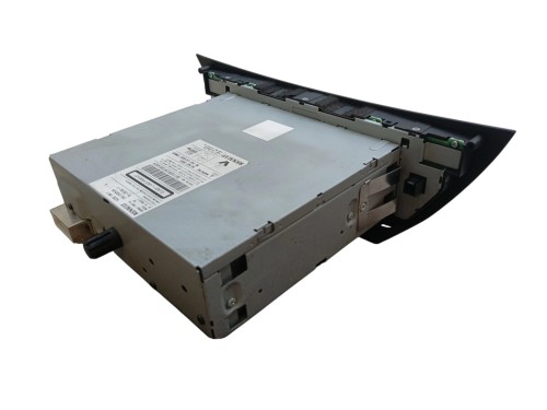 RADIO RENAULT LAGUNA III (2007-2010) 2.0 DCI 150KM 281150053R