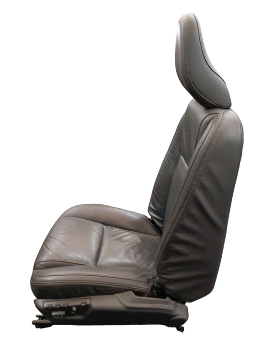 FOTELE KOMPLET VOLVO XC90 I LIFT (2006-2014) 2.4 D5 185KM