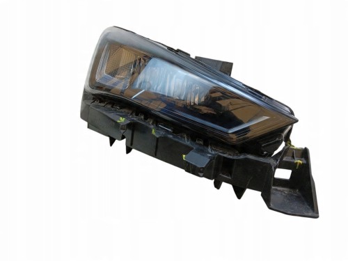 LAMPA PRAWY PRZÓD SEAT LEON IV (2020-) 1.5 TSI 116KM 5FC941006H