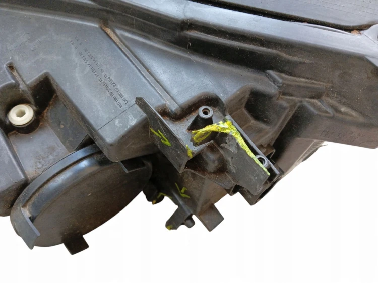 LAMPA PRAWY PRZÓD SEAT LEON IV (2020-) 1.5 TSI 116KM 5FC941006H