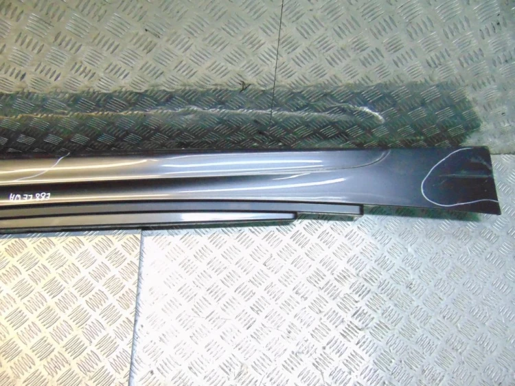 LISTWA PROGOWA LEWA BMW E88 2.0 BEN (143KM)