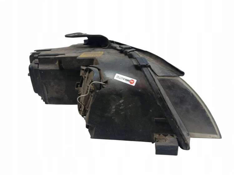 LAMPA LEWY PRZÓD AUDI A3 8P (2003-2008) 2.0 TDI 140KM 8P0941003D