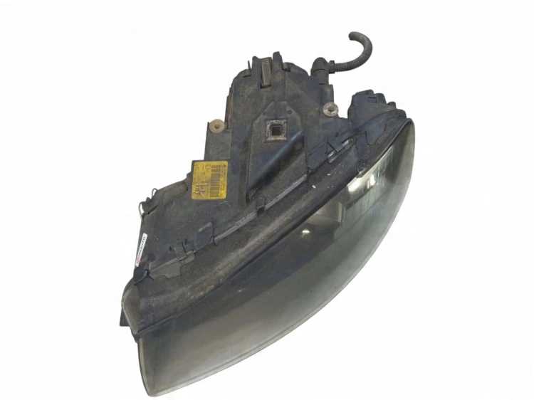 LAMPA LEWY PRZÓD AUDI A3 8P (2003-2008) 2.0 TDI 140KM 8P0941003D