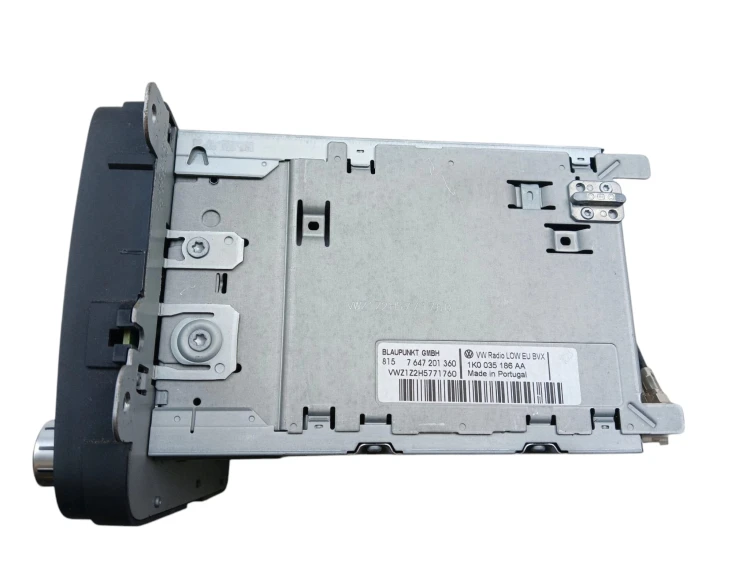 RADIO VOLKSWAGEN PASSAT B6 (2005-2010) 1.9 TDI 105KM 1K0035186AA