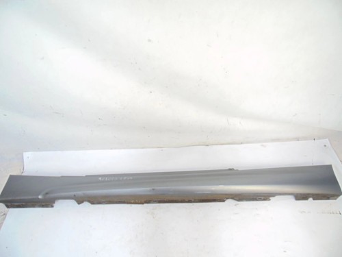 LISTWA PROGOWA LEWA BMW E88 (2008-2013) 2.0 D 143KM