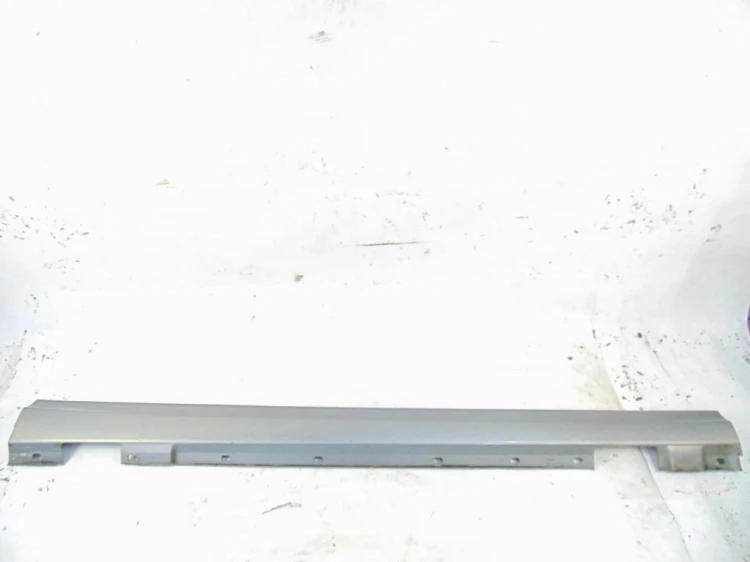 LISTWA PROGOWA PRAWA MERCEDES C W204 LIFT (2011-2014) 2.2 CDI 170KM