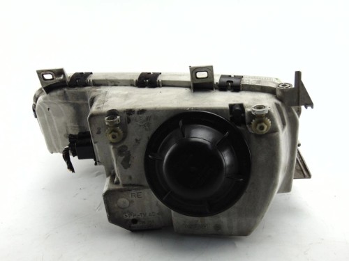 LAMPA PRAWY PRZÓD VOLKSWAGEN SHARAN I (1995-2000) 1.9 TDI 130KM