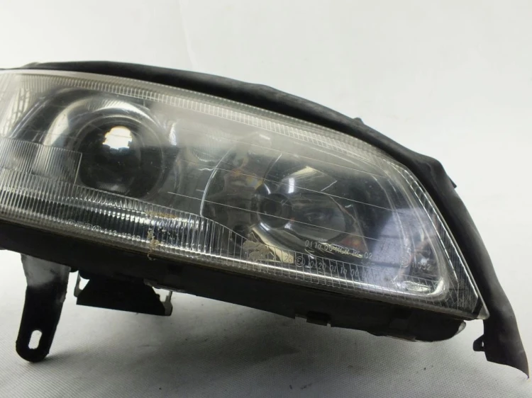 LAMPA PRAWY PRZÓD OPEL OMEGA B (1994-1999) 2.0 16V