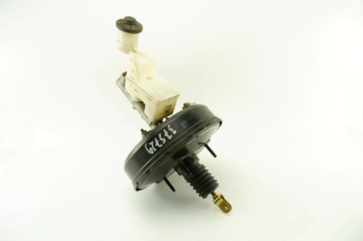 SERWO HAMULCOWE TOYOTA MATRIX E13 (2002-2007) 1.8 VVT-I 132KM 131010-11730