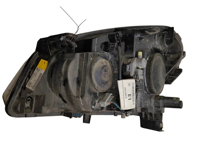 LAMPA PRAWY PRZÓD NISSAN QASHQAI J10 (2007-2009) 2.0 DCI 150KM 26010 JD90A