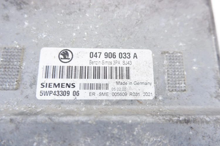 ZESTAW STARTOWY SKODA FABIA I 6Y 1.4 mpi 047906033A