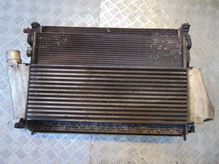 CHŁODNICE KOMPLET RENAULT SCENIC II LIFT (2006-2009) 1.5 DCI