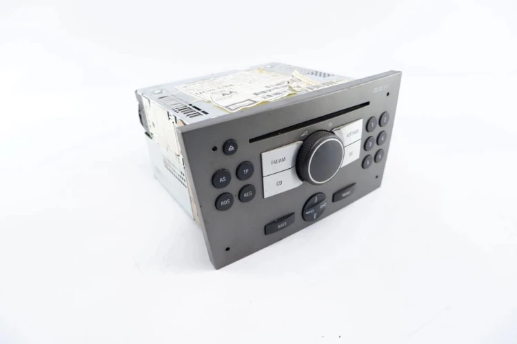 RADIO CD OPEL VECTRA C LIFT(2005-2008) 13113145