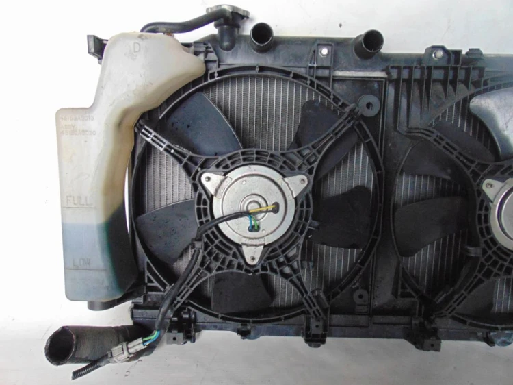 CHŁODNICA WODY WENTYLATOR SUBARU LEGACY IV (2003-2009)