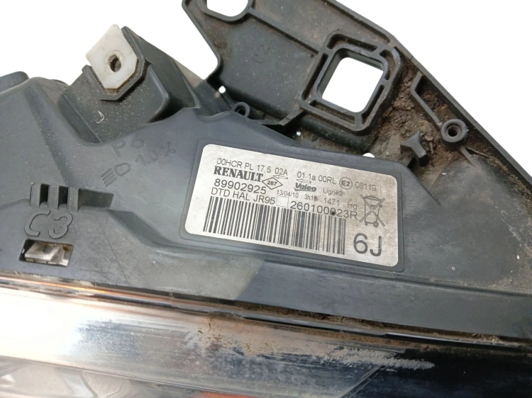 LAMPA PRAWY PRZÓD RENAULT SCENIC III (2009-2011) 1.9 DCI 130KM 260100023R